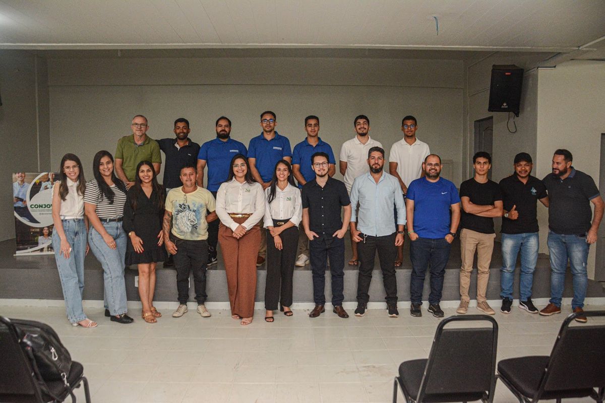 Foto oficial dos participantes · Clube Conjove
