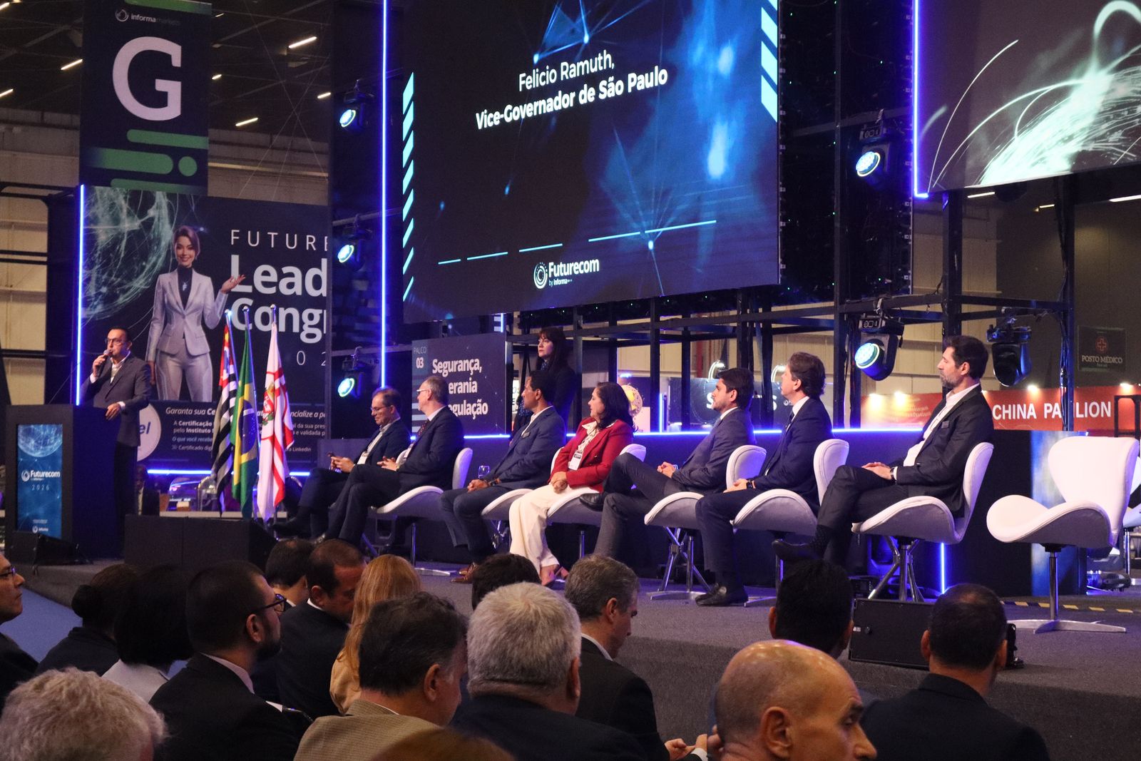 Painel no Leaders Congress · Futurecom 2026